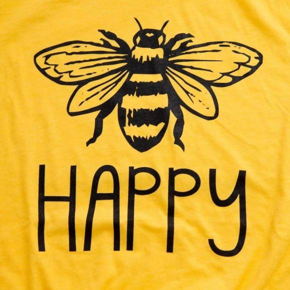 NEW JUDSON & CO. women's bee happy t-shirt in yellow - Picture 2 of 2